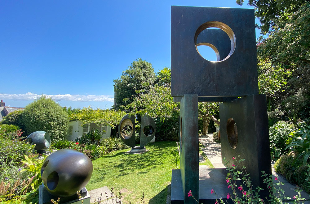 Hepworth Sculpture Garden